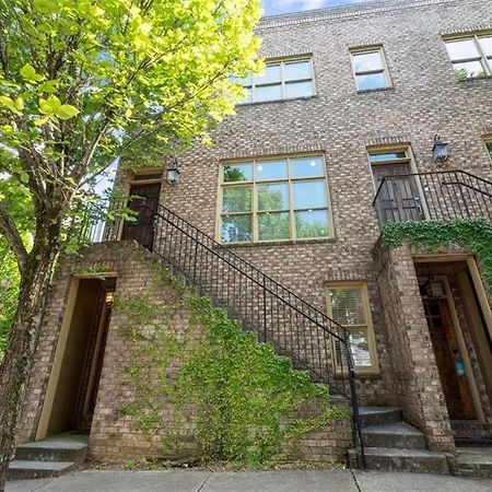 Private Studio-Steps To Beltline-Short/Long Term Atlanta Exterior photo
